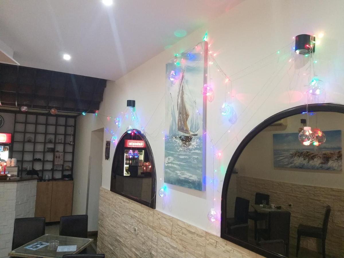 Buffet M Apartments And Rooms Obrovac Εξωτερικό φωτογραφία
